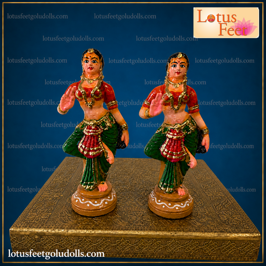 Bharatha Natyam set 8" (Clay)